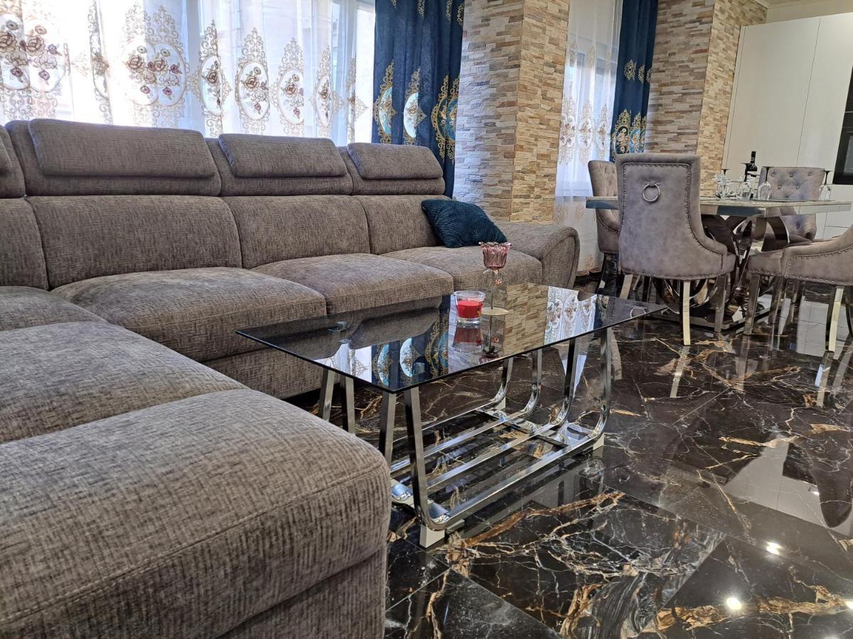 Apartment Monaco Рийека Екстериор снимка